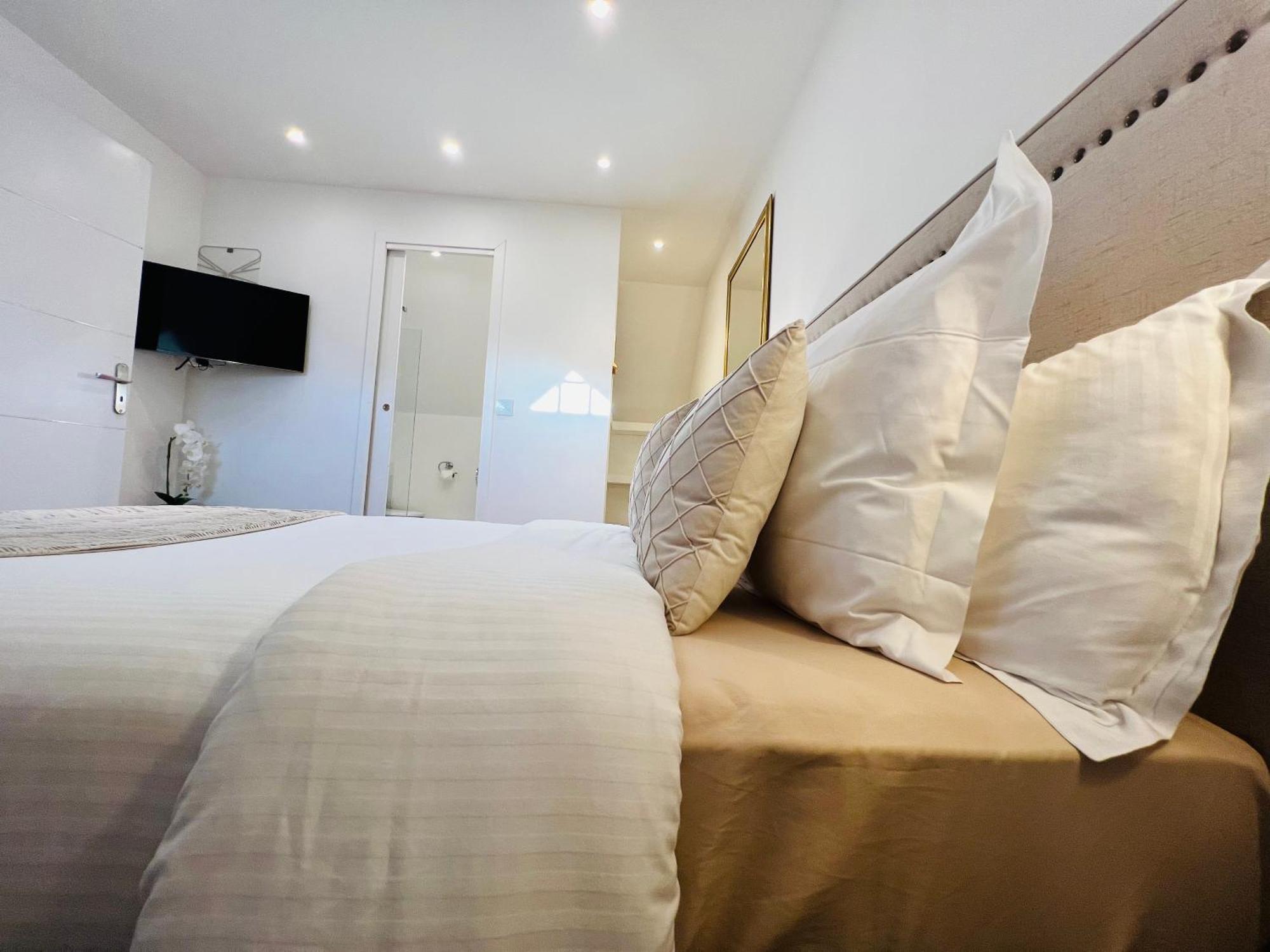 Superbe Appartement Avec Jardin Et Parking Prive Ris-Orangis Exterior photo